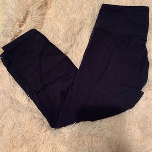 Navy mid rise elation Capri